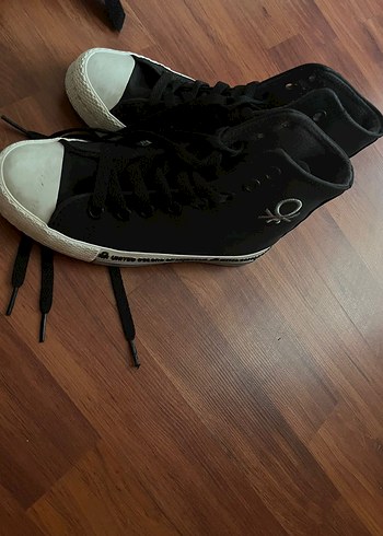 36 Beden Siyah Kadın Spor Ayakkabı Velcro Detaylı