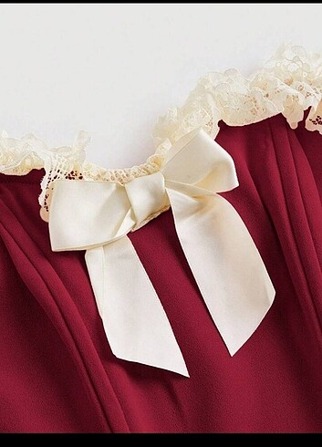Sheinside Shein dantelli fiyonklu straplez bustiyer