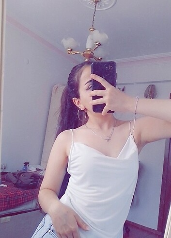 Beyaz bluz
