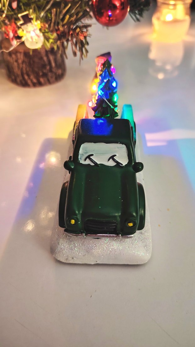 LCW HOME Led Işıklı Dekoratif Araba - Görsel 3