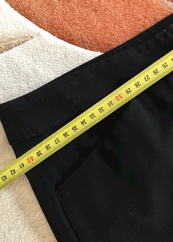 m Beden siyah Renk Zara boru paça siyah kumaş pantolon