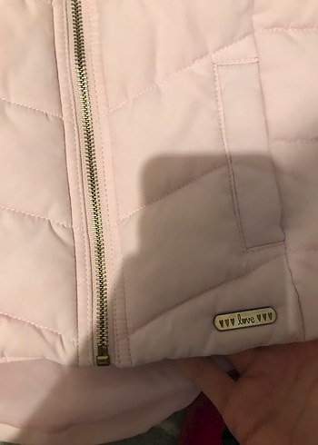 H&M Kız Çocuk Pembe Kürklü Kapüşonlu Yelek - Görsel 3
