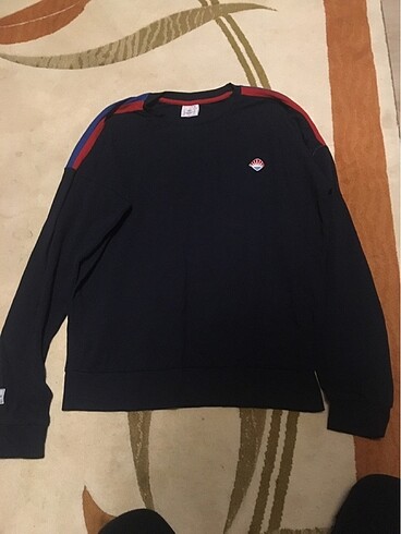 Bahçeşehir koleji sweatshirt