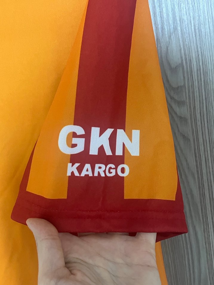 Erkek Kısa Kollu Galatasaray Formalı Tişört - Görsel 5