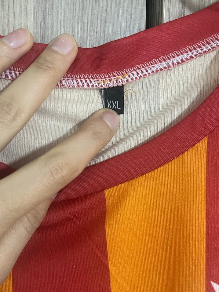 Erkek Kısa Kollu Galatasaray Formalı Tişört - Görsel 2
