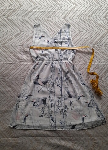 Şık bir elbisee - Görsel 3