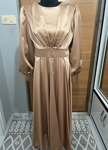 42 Beden Gold abiye
