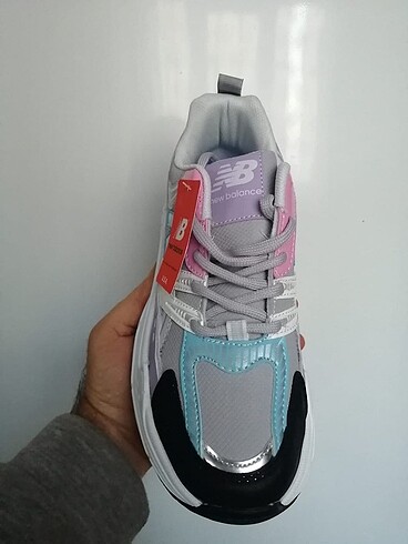 39 Beden çeşitli Renk Newbalance kadın ayakkabı