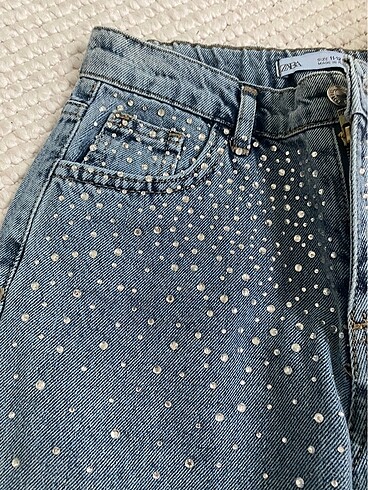 9 Yaş Beden lacivert Renk Zara önü full taşlı kot pantolon