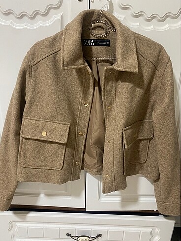 zara s beden crop ceket