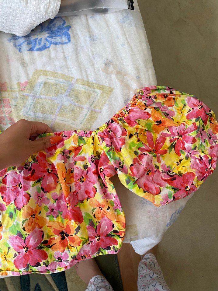 Çiçek Desenli Straplez Midi Bluz - Görsel 3