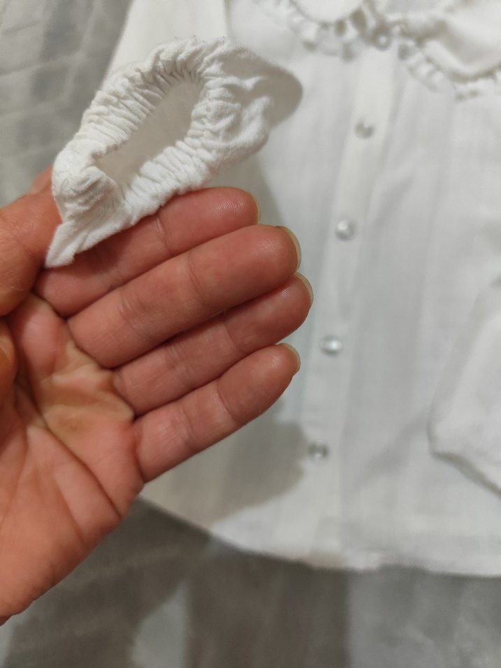 Kız Çocuk Beyaz Keten Düğmeli Gömlek - Görsel 2