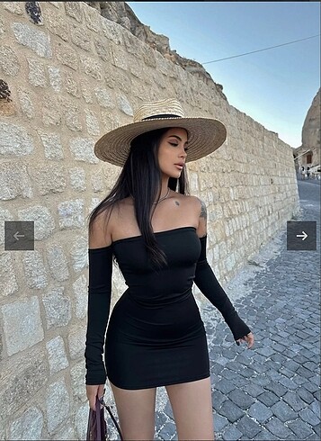 SİYAH DALGIÇ YAKA MİNİ ELBİSE