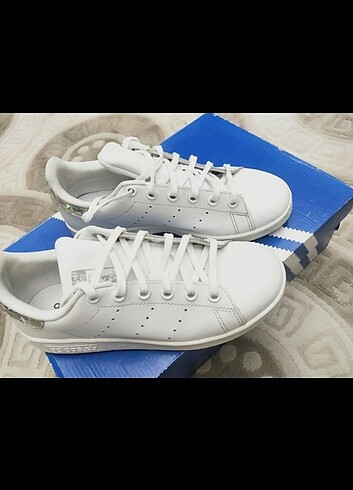 Adidas kadın ayakkabı 