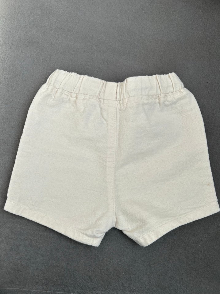 Beyaz Keten Erkek Çocuk Şortu - Görsel 2