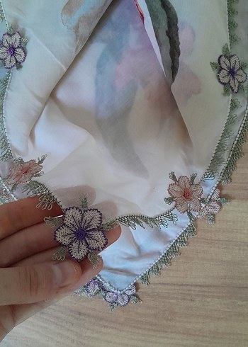 Çiçek İşlemeli Bohem Kadın Şal - Görsel 2