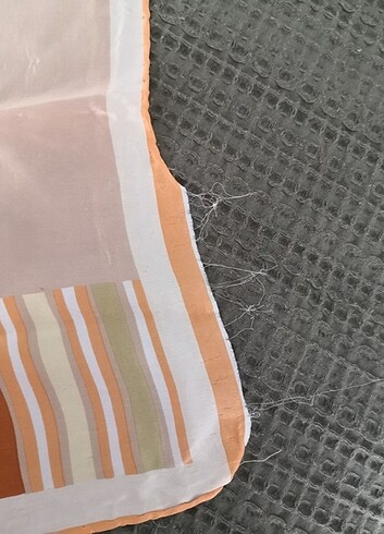 Beden ipek ve twill ipek eşarp