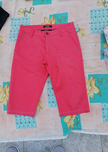 Pembe Bol Kesim Kadın Bermuda Şort