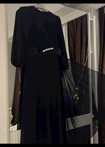 Siyah Uzun Kollu V Yaka Uzun Elbise - Görsel 2