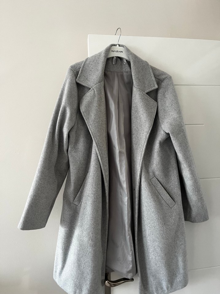 Gri Kadın Kaban - Görsel 2