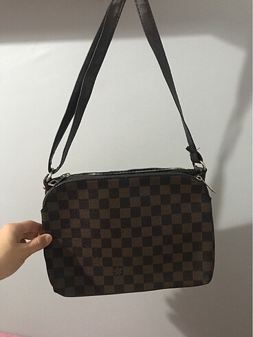 Louis Vuitton Dama desen çanta