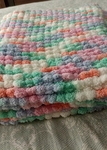  Beden Pastel Renkli Bebek Örgü Battaniye