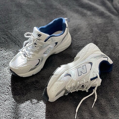 New Balance 530 Beyaz Laci