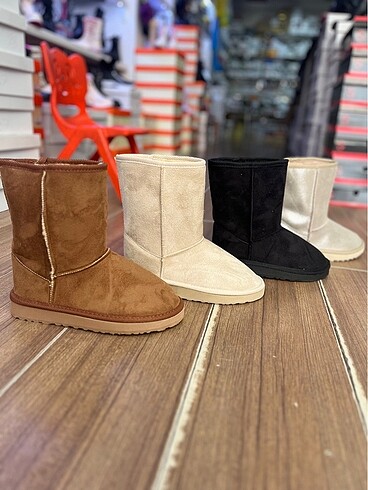 37 Beden siyah Renk Ugg bot