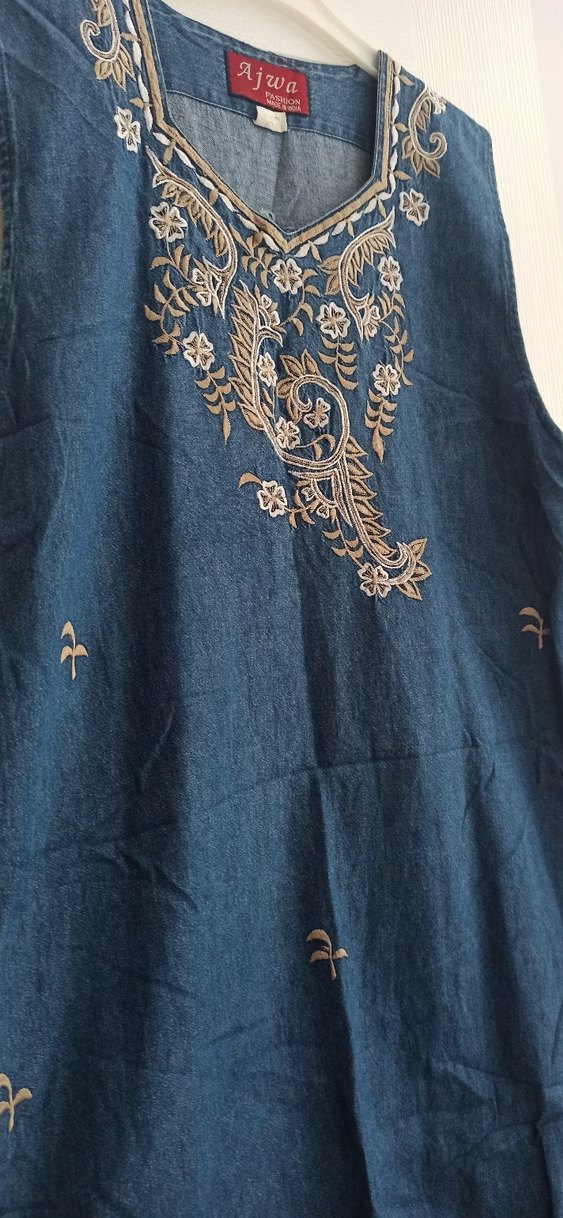 Nakışlı kot Elbise - Görsel 2