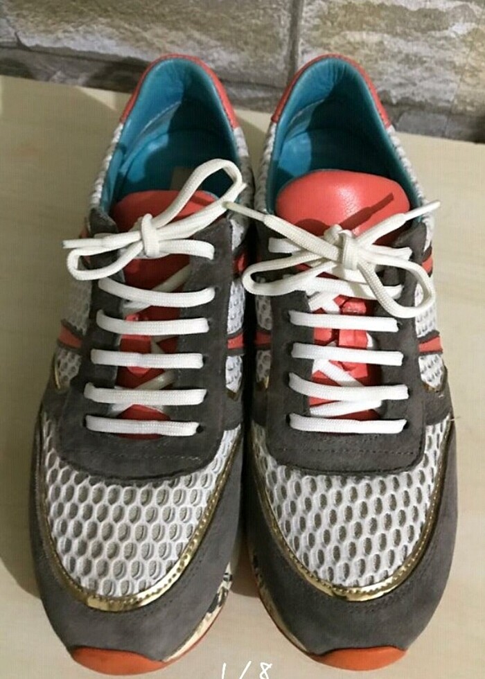 Elle marka şahane spor ayakkabı  - Görsel 2