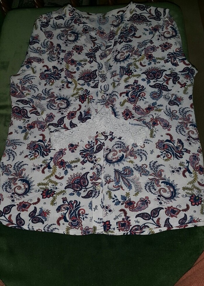 Temiz rahat gösterişli gömlek - Görsel 4