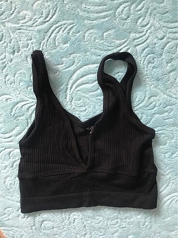 Urban Outfitters Crop