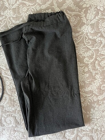 s Beden Pull and Bear Pantolon