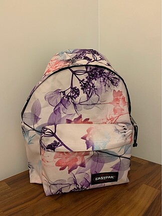 EASTPAK SIRT ÇANTASI (pink ray)