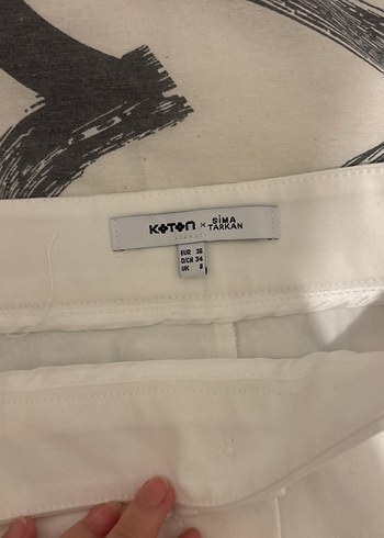 Koton Düğmeli Beyaz Mini Etek - Görsel 2