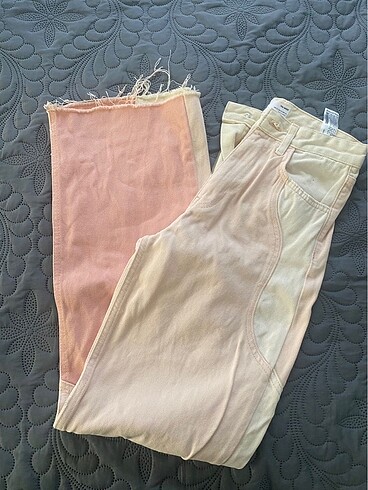 Bershka Jean
