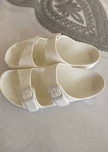 LC Waikiki Beyaz Erkek Terlikler Tokalı Rahat Tasarım