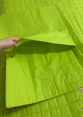 Nakışlı Renkli Yeşil Yatak Örtüsü - Görsel 10