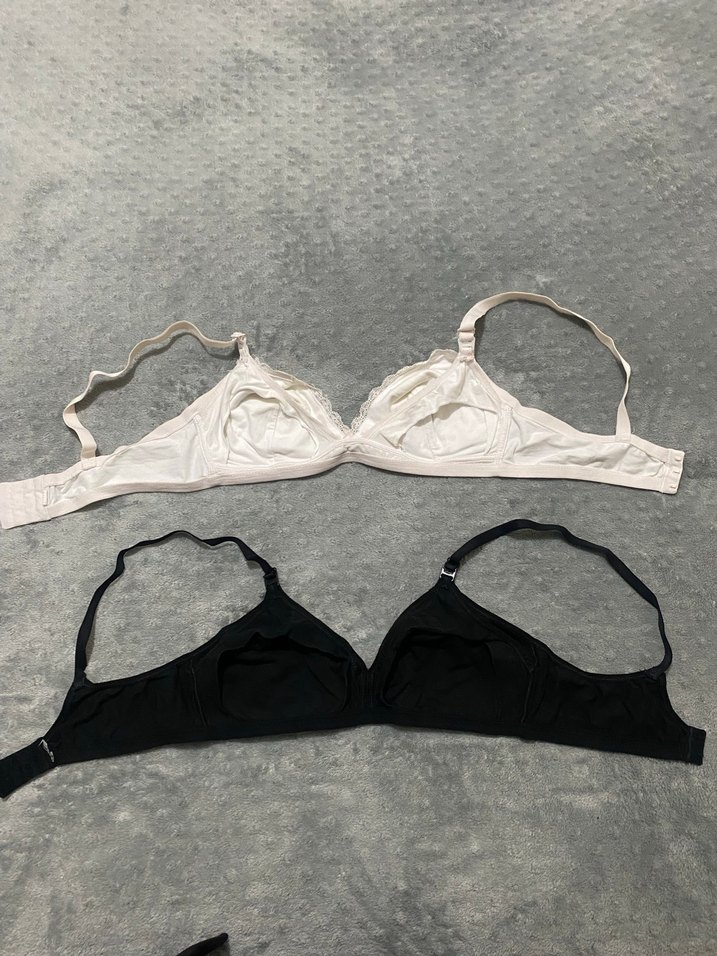 Minimalist Siyah ve Beyaz Sütyen Seti - Görsel 5