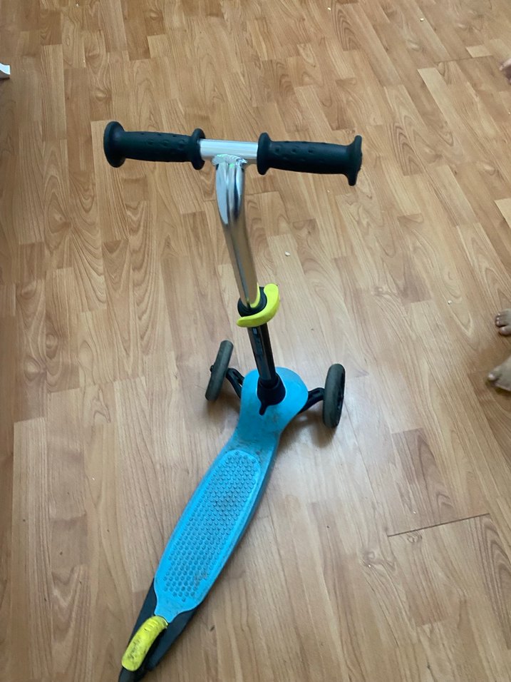Mavi Çocuk Scooter'ı - Görsel 3