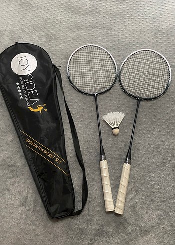Gri Badminton Raketi Seti ve Tüy Topu