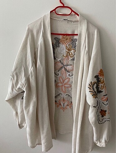 Nakışlı kimono