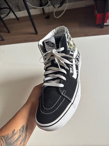 43 Beden Vans Sk8-hi Flame Skull Black