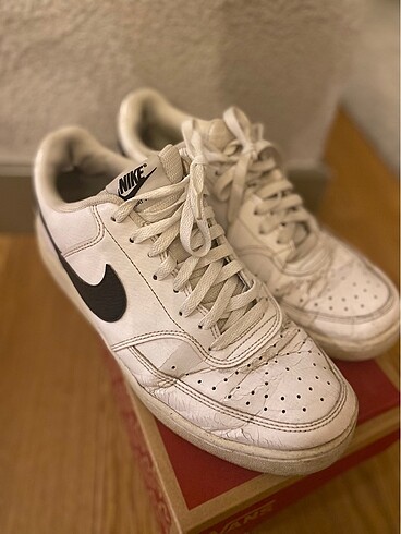 42.5 Beden beyaz Renk Nike Beyaz Ayakkabı