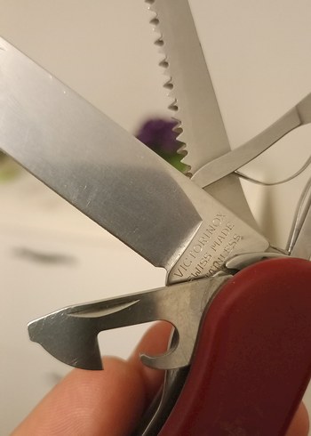 Kırmızı Çok Fonksiyonlu Cep Çakısı - Görsel 2