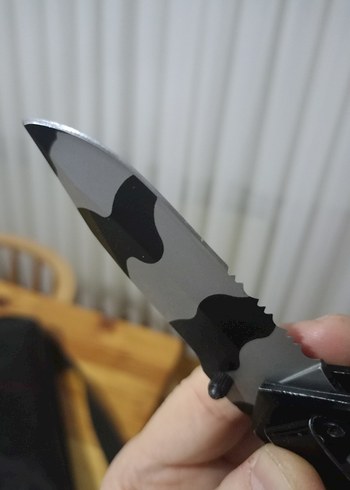 Gri Kamuflaj Desenli Katlanır Çakı - Görsel 4