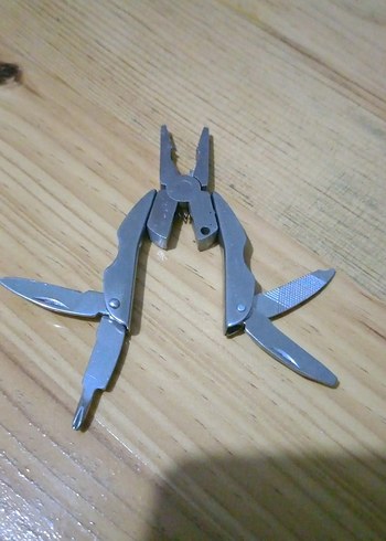 Gri Çok Fonksiyonlu Katlanır Pense - Görsel 2