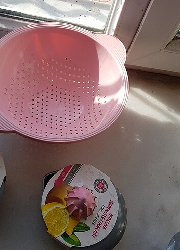 Makarna Süzgeci ve Narenciye Sıkacağı