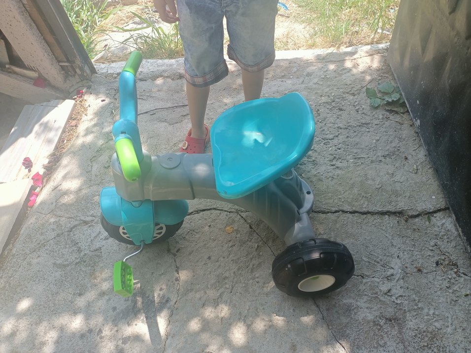 Turkuaz Gri Üç Tekerlekli Bisiklet - Görsel 4