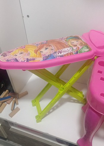 Renkli Pembe Çocuk Sandalyesi masası kuaför ütü masası - Görsel 3